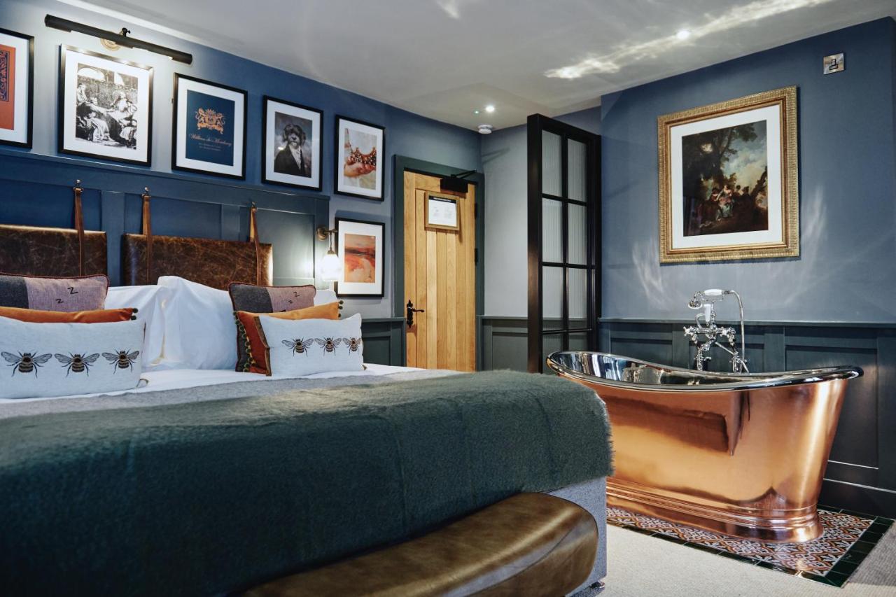Kings Arms - Egham-Windsor Hotel Buitenkant foto